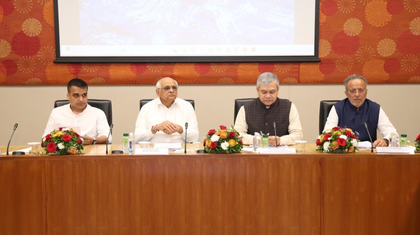 Union Minister Shri Ashwini Vaishnaw Ji on the Semiconductor Fab Project and development of Dholera as Semicon City. India’s journey towards becoming a global semiconductor hub is taking strong and determined strides under the visionary leadership of Hon’ble Prime Minister Shri Narendra Modi Ji.